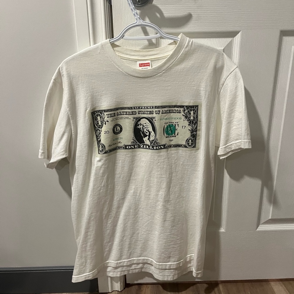 Supreme Money Tee